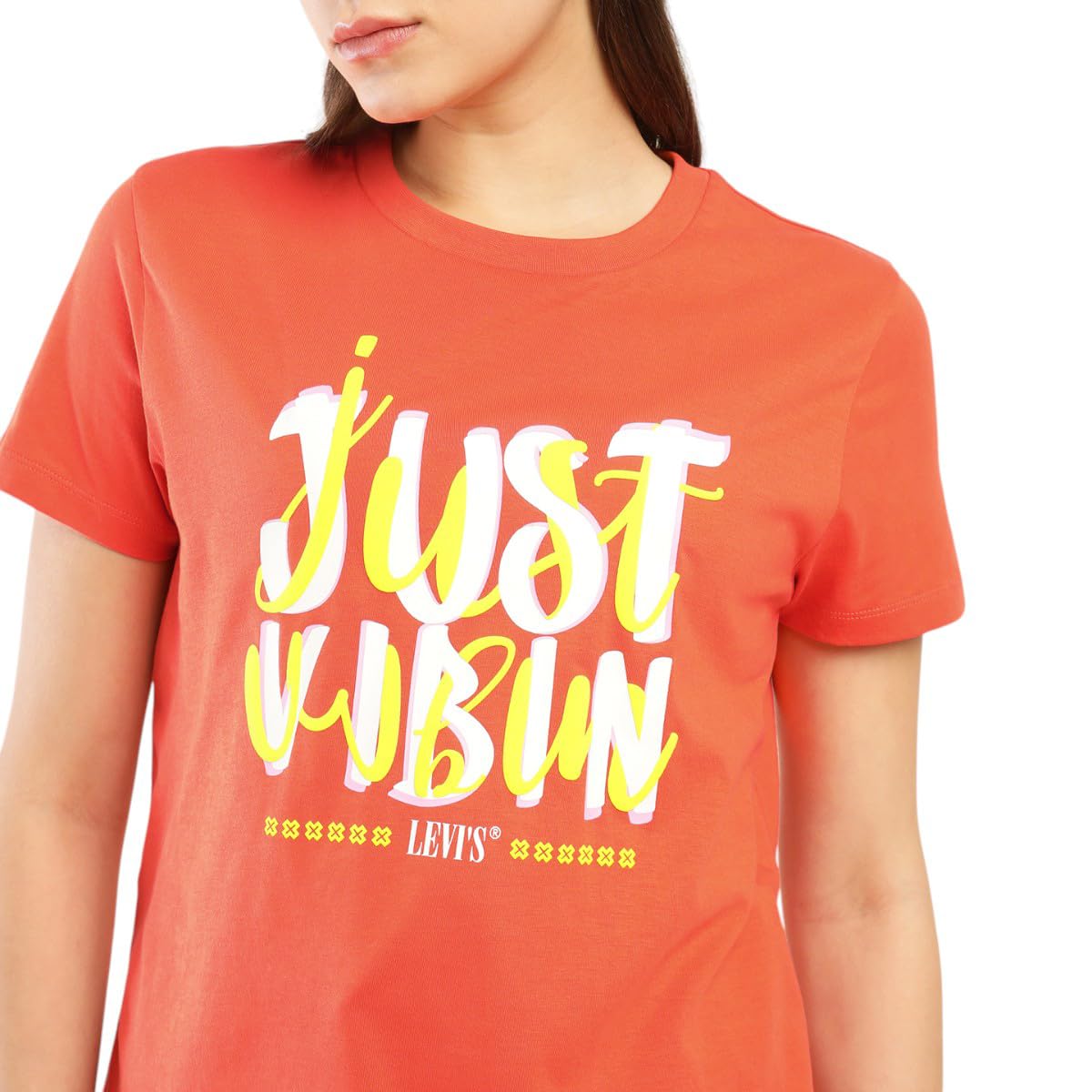 Levi's Women Cotton Solid Relaxed Fit T-Shirt
